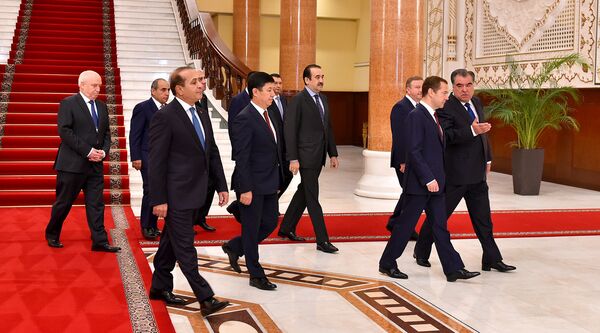 Встреча Президента Республики Таджикистан Эмомали Рахмона с главами Правительств СНГ - Sputnik Кыргызстан