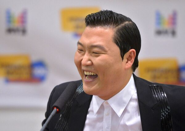 Южнокорейский певец и автор песен PSY (настоящее имя Пак Чэ Сан). Архивное фото - Sputnik Кыргызстан