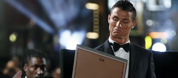 Архивное фото известного футболиста Криштиану Роналду - Sputnik Кыргызстан