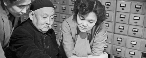 Улуу манасчы Саякбай Каралаев. Архив - Sputnik Кыргызстан