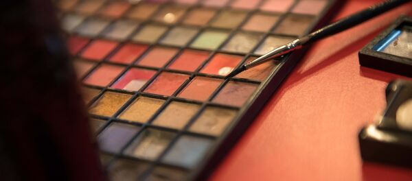 Косметический набор. Архивное фото - Sputnik Кыргызстан