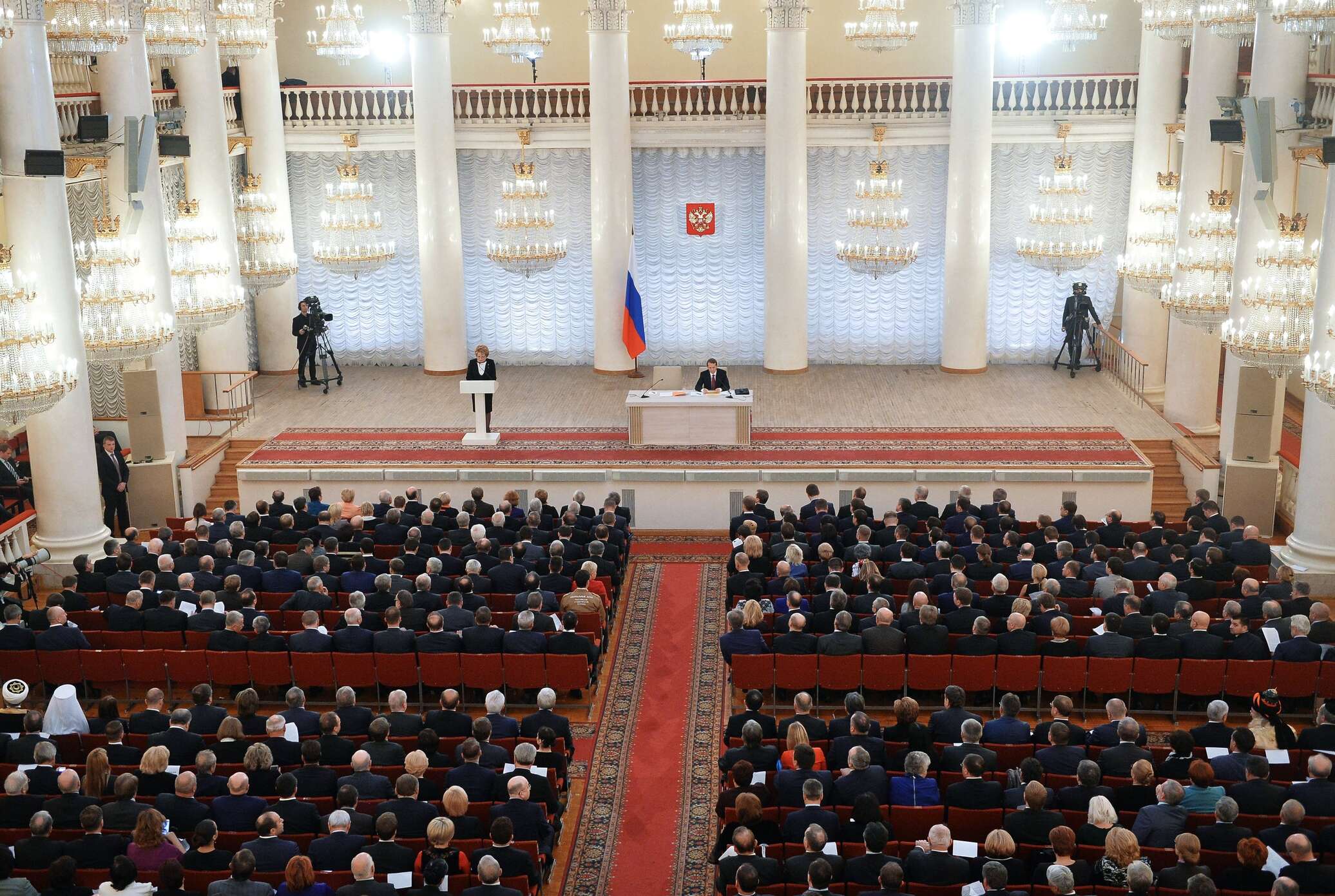 Федеральный парламент. Парламент Российской Федерации. Российский парламент. Госдума и Совфед. Госдума в доме союзов.