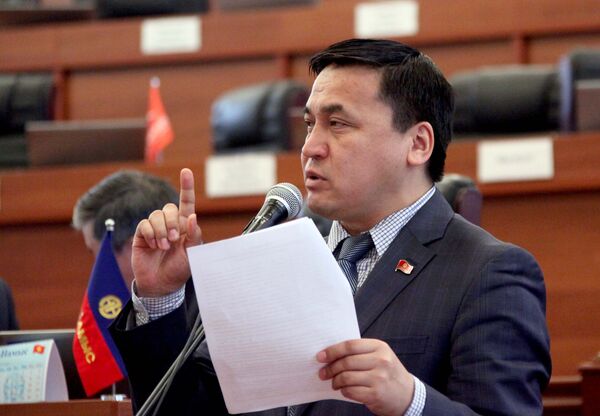 Депутат Каныбек Иманалиев - Sputnik Кыргызстан