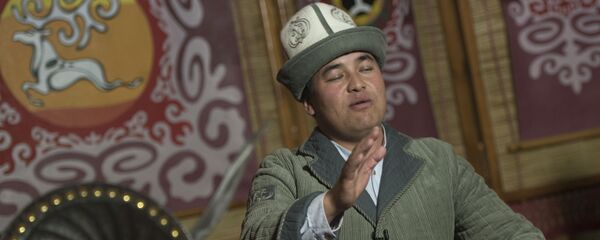 Манасчы Дөөлөт Сыдыков. Архив - Sputnik Кыргызстан