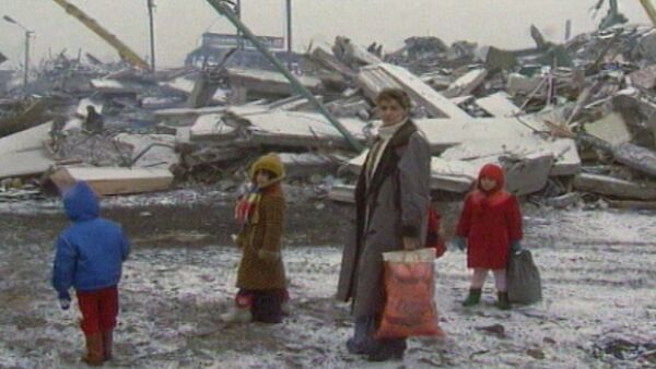 Город, разрушенный за 30 секунд. Землетрясение в Спитаке 1988 года - Sputnik Кыргызстан