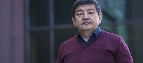 Государственный и политический деятель Кыргызстана, депутат Жогорку Кенеша  — Акылбек Усенбекович Жапаров. Архивное фото - Sputnik Кыргызстан