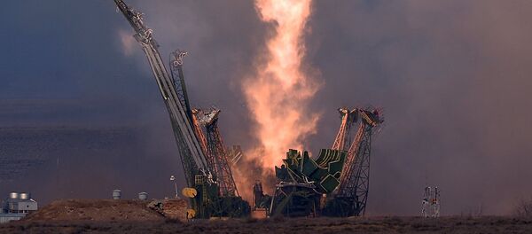 Старт космического корабля Союз ТМА-19М с космодрома Байконур - Sputnik Кыргызстан