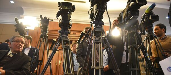 Пресс-конференция Алмазбека Атамбаева - Sputnik Кыргызстан