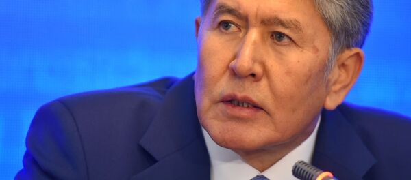 Президент Кыргызской Республики Алмазбек Атамбаев. Архивное фото - Sputnik Кыргызстан