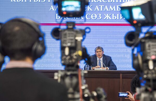 Глава государства был предельно открыт, озвучивая свою позицию касательно отношений России и Турции, реализации энергетических проектов и других актуальных вопросов - Sputnik Кыргызстан