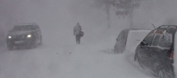 Снежный циклон. Архивное фото - Sputnik Кыргызстан