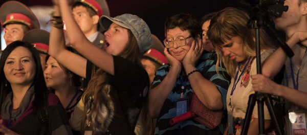 Кыргызстан отпраздновал 24-ю годовщину обретения суверенитета. Кыргызстан отпраздновал 24-ю годовщину обретения суверенитета. - Sputnik Кыргызстан