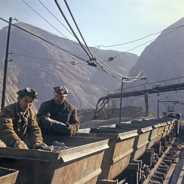 Комбинаттардын биринде. 1967-жыл - Sputnik Кыргызстан
