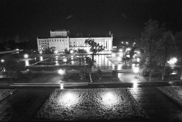 Фрунзе шаарынын кечки көрүнүшү, 1972-жыл - Sputnik Кыргызстан