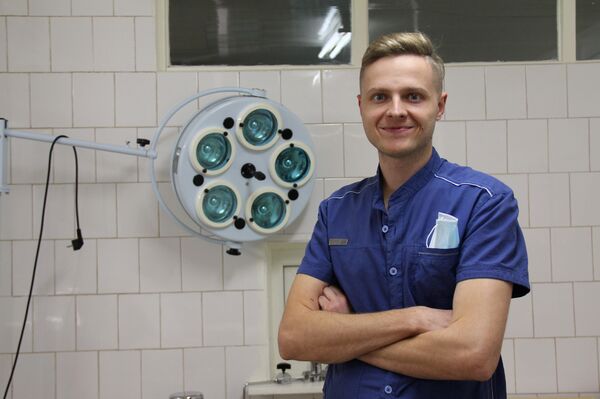 Интервью с пластическим хирургом Дмитрием Прокопьевым - Sputnik Кыргызстан