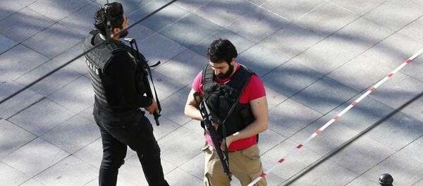 Сотрудники полиции Турции. Архивное фото - Sputnik Кыргызстан
