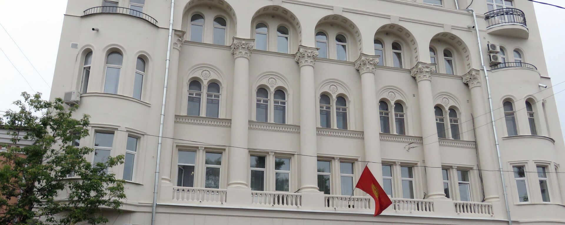 Посольства Кыргызстана в разных странах  - Sputnik Кыргызстан, 1920, 24.07.2021