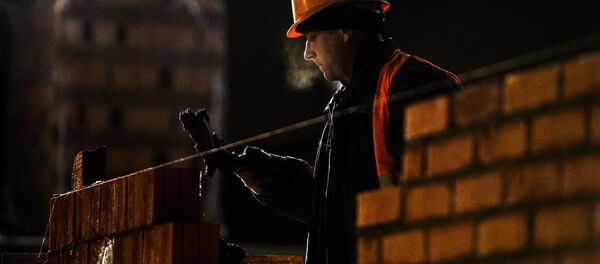 Строительство жилых комплексов в Новгородской области - Sputnik Кыргызстан