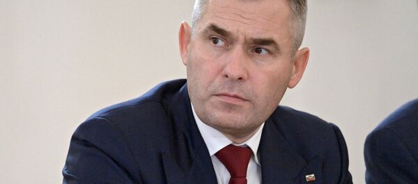 Уполномоченный при президенте РФ по правам ребенка Павел Астахов. Архивное фото Уполномоченный при президенте РФ по правам ребенка Павел Астахов. Архивное фото - Sputnik Кыргызстан