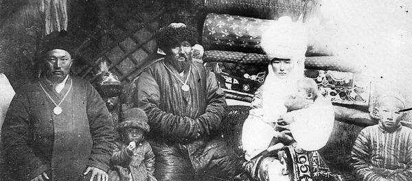 Этнографические фотографии кыргызов в начале прошлого века - Sputnik Кыргызстан