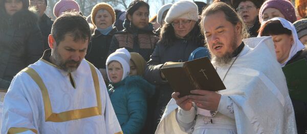 Благочинный по Ошскому округу Бишкекской и Кыргызстанской епархии, протоиерей Виктор Реймген - Sputnik Кыргызстан