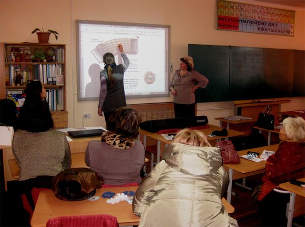 Шаардык мугалимдер семинар учурунда. Архив - Sputnik Кыргызстан