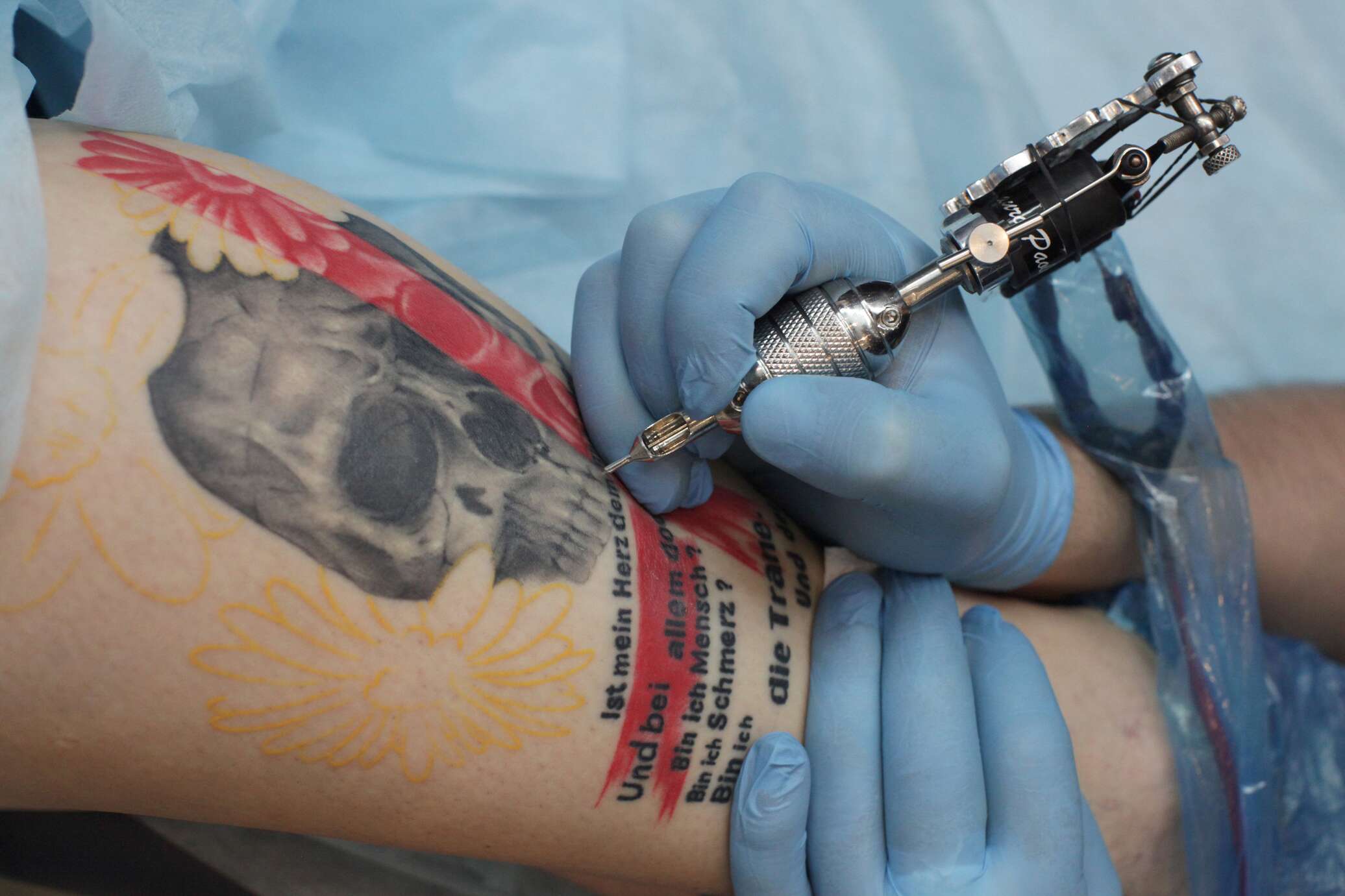 Татуировки: безобидное развлечение или большой грех?