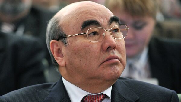 Бывший президент Аскар Акаев  - Sputnik Кыргызстан
