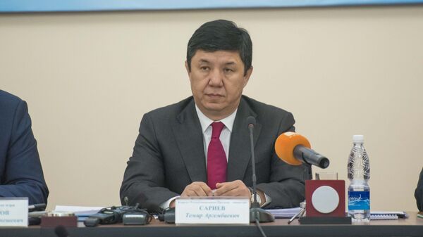 оода-өнөр жай палатасынын президенти Темир Сариев. Архив - Sputnik Кыргызстан