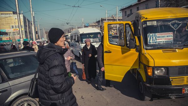 Маршруттук такси. Архив - Sputnik Кыргызстан