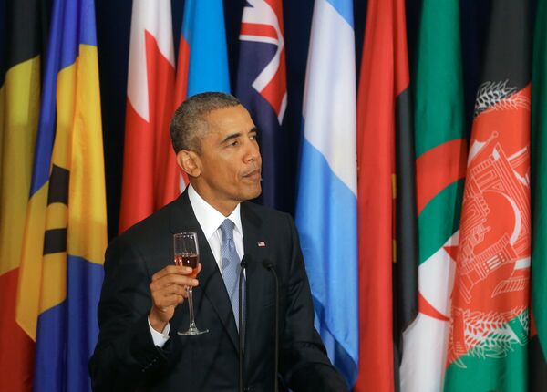 Президент США Барак Обама на официальном завтраке. Архивное фото - Sputnik Кыргызстан