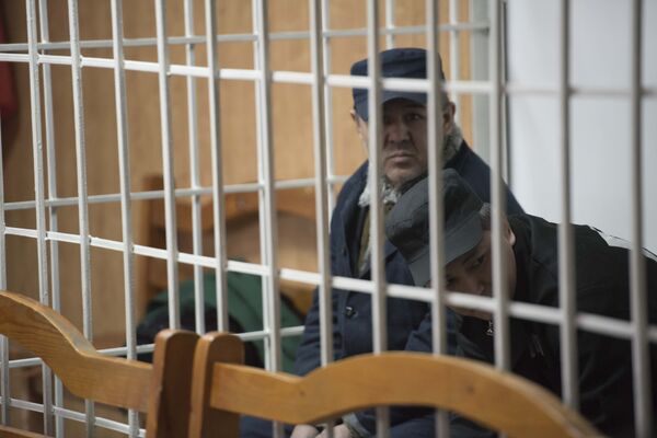 Сбежавший из сизо №50 Курбанахунов Болот в суде. - Sputnik Кыргызстан