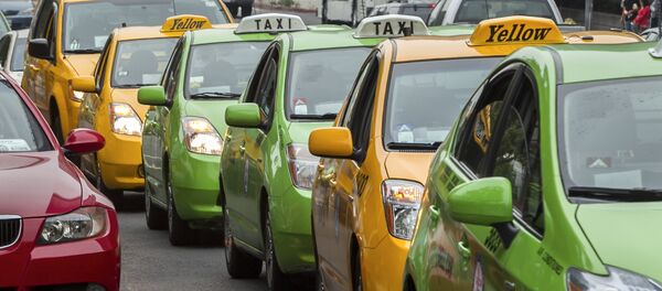 Такси в США. Архивное фото - Sputnik Кыргызстан