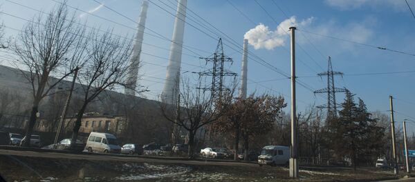 Вид на башни ТЭЦ города Бишкек. Архивное фото - Sputnik Кыргызстан