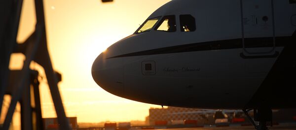 Самолет в аэропорту. Архивное фото - Sputnik Кыргызстан