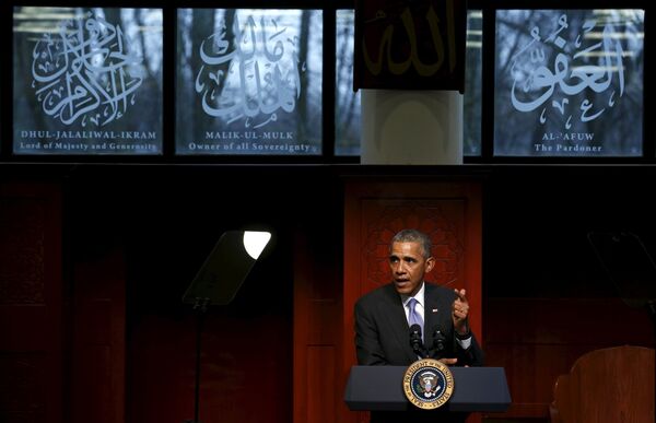 АКШ президенти Барак Обама Балтимордогу мечитте. - Sputnik Кыргызстан
