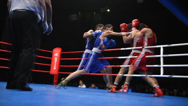 Боксеры во время боя. Архивное фото - Sputnik Кыргызстан