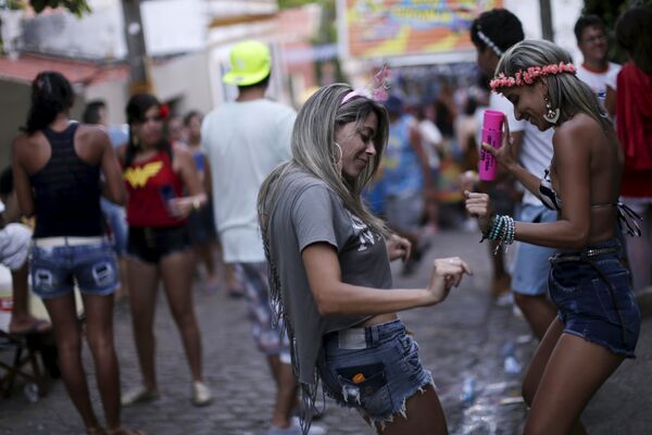 Бразильский карнавал в Рио-де-Жанейро - Sputnik Кыргызстан