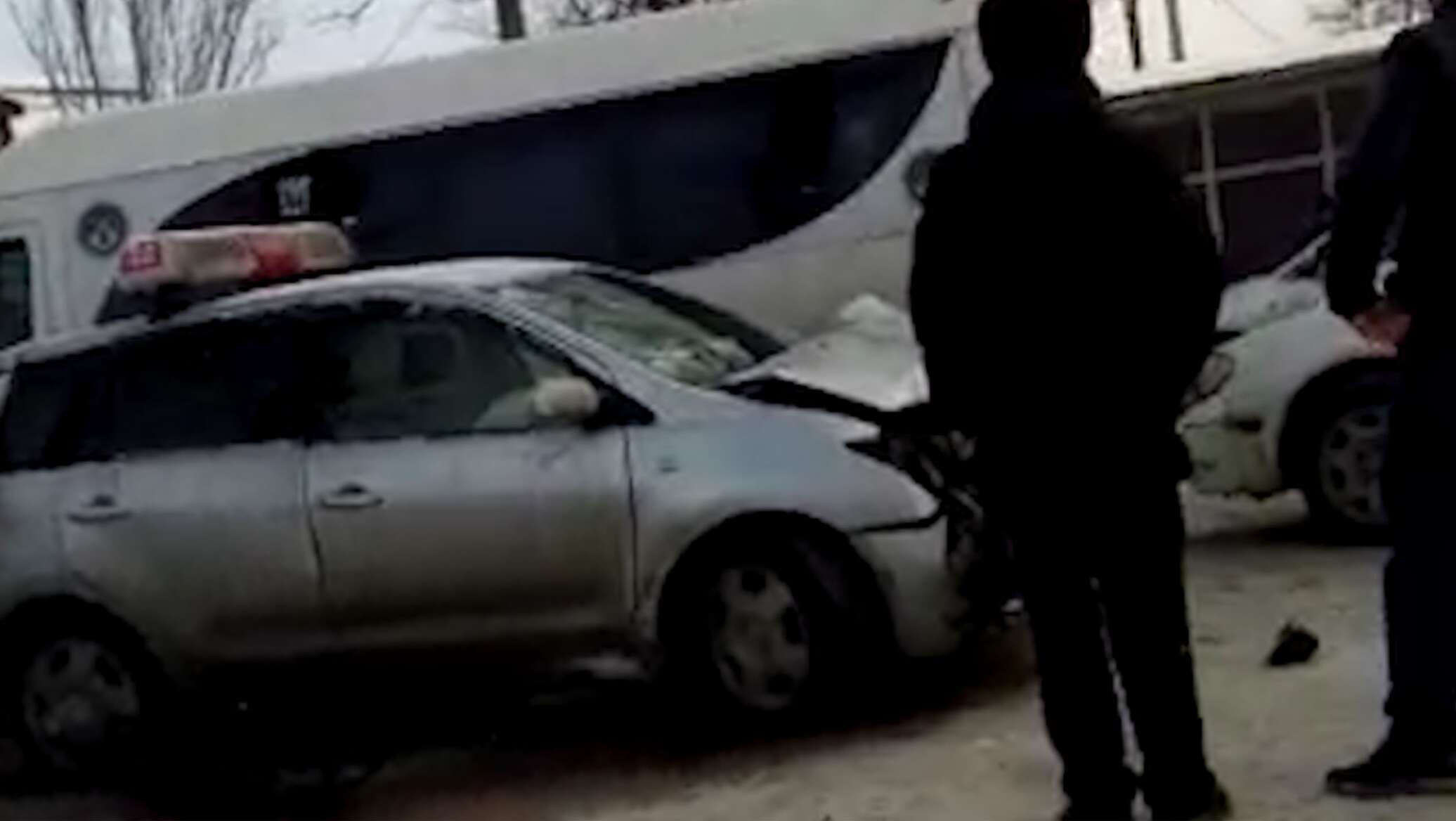 жека цыганка таксист гололед