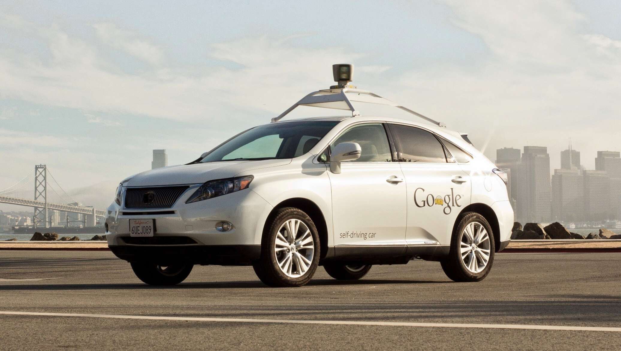 Google car. Беспилотный автомобиль Google. Lexus RX беспилотник. Машина без водителя. Первые беспилотные автомобили.