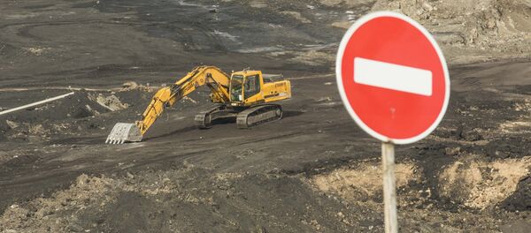 Угольное месторождение Кара-Кече. Архивное фото Угольное месторождение Кара-Кече. Архивное фото - Sputnik Кыргызстан