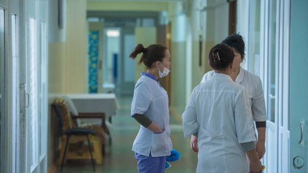 Медсестры в больнице. Архивное фото - Sputnik Кыргызстан
