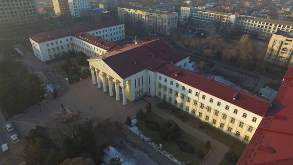 Главный университет Кыргызстана. Кадры с высоты птичьего полета - Sputnik Кыргызстан