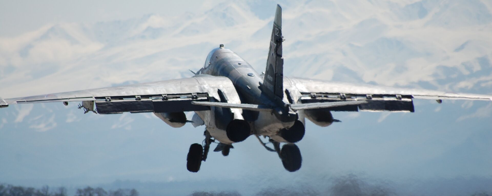 Авиабаза Кант — военный аэродром - Sputnik Кыргызстан, 1920, 24.11.2025