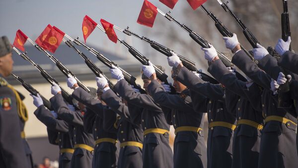 Офицеры Национальной гвардии. Архивное фото - Sputnik Кыргызстан