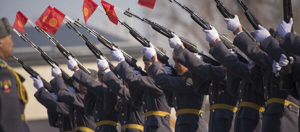 Офицеры Национальной гвардии. Архивное фото - Sputnik Кыргызстан