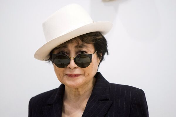 Вдова знаменитого музыканта Джона Леннона художница Йоко Оно. Архивное фото - Sputnik Кыргызстан