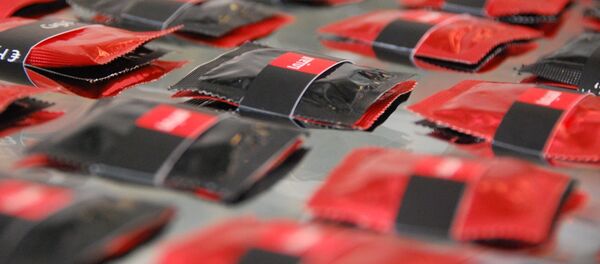 Презервативы. Архивное фото - Sputnik Кыргызстан