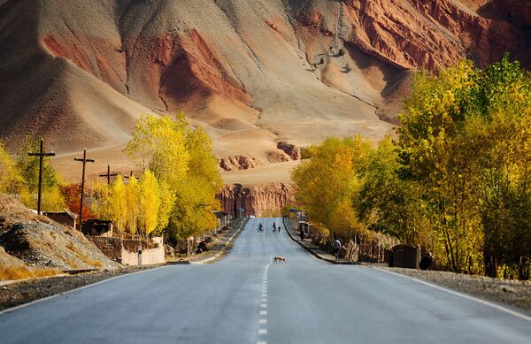 Памирский тракт, автодорога, соединяющая Ош с таджикским Хорогом - Sputnik Кыргызстан