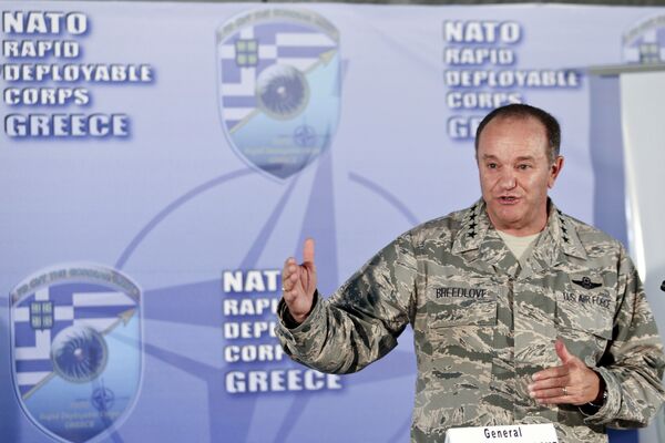 Верховный главнокомандующий Объединенными вооруженными силами НАТО в Европе Филип Бридлав. Архивное фото - Sputnik Кыргызстан